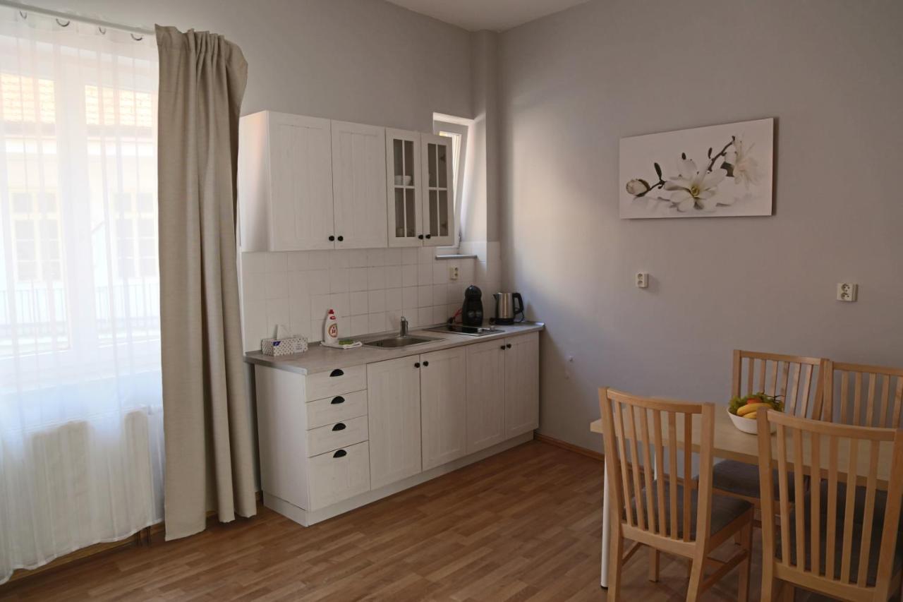 Charles Square Apartments Praga Zewnętrze zdjęcie